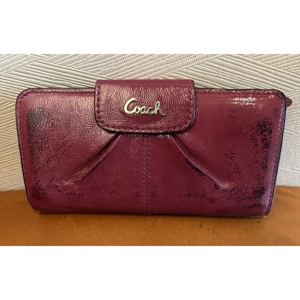 COACH Ashley Pleated Patent Leather Zip Around Wallet Accordion in Red Y2K